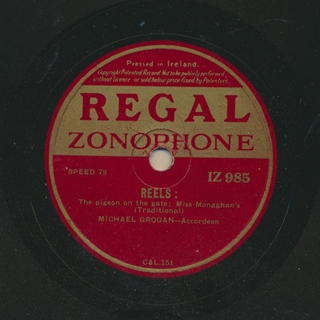 Michael Grogan: The Pigeon on the Gate/Miss Monaghan's (reels) Michael Grogan: The Pigeon on the Gate/Miss Monaghan's (reels)